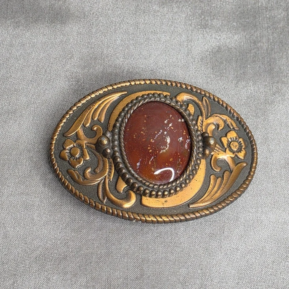 Belt Buckle Vintage Western Style Oval Red Jasper Stone Scrollwork Rope Border